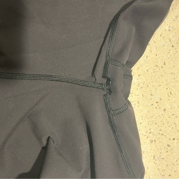 Lululemon Ruched Legging - Picture 4 of 4